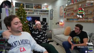 DAILY-TWITCH-FAILS-AND-HIGHLIGHTS-547-w-CHAT_54ae685f-attachment