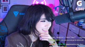 DAILY-TWITCH-FAILS-AND-HIGHLIGHTS-693-w-CHAT_fd67beb1-attachment